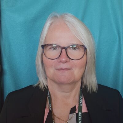 Mrs D Fellowes